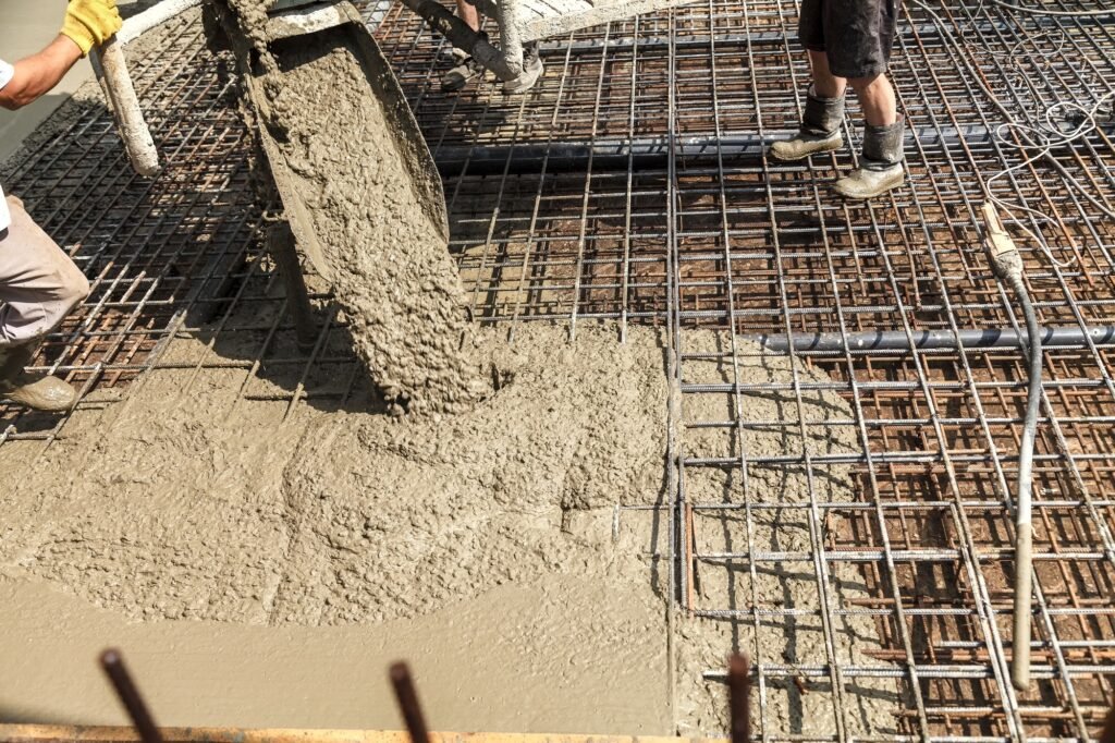 Polycarboxylate vs. Naphthalene Superplasticizers: Choosing the Best for Your Concrete Mix Needs