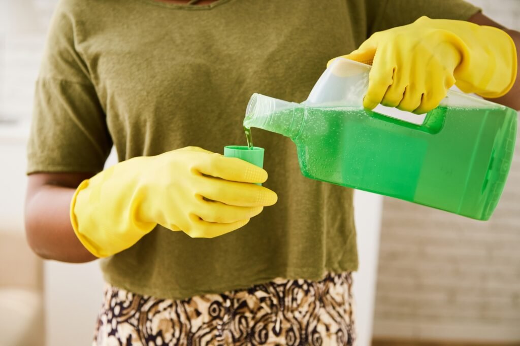 Pouring detergent